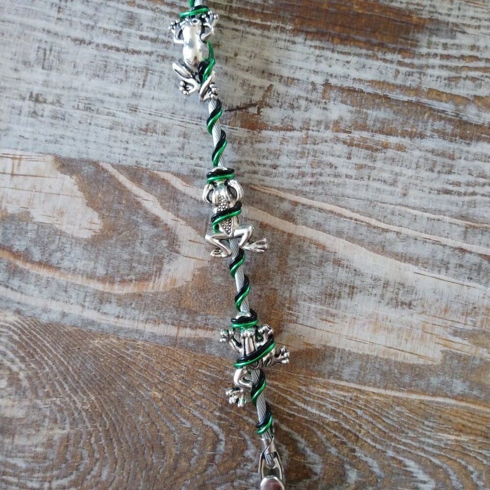 Frogs ATM Card Clip, Roach Clips, Bracelet Helper Clips